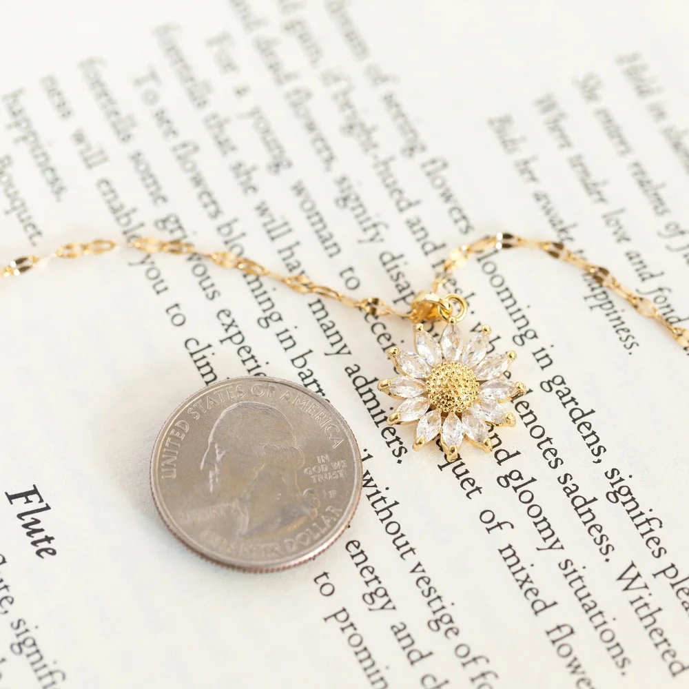 Sunflower Necklace - Only 1 left! - Picture 6 of 9